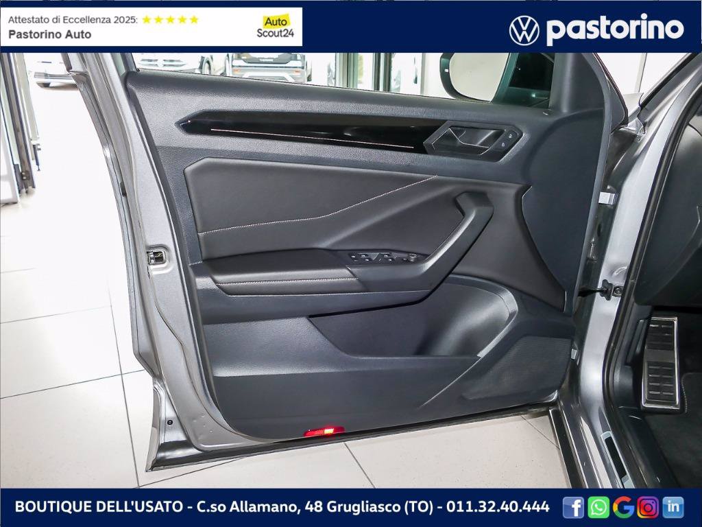 VOLKSWAGEN T-ROC 1.5 TSI R-LINE 150CV