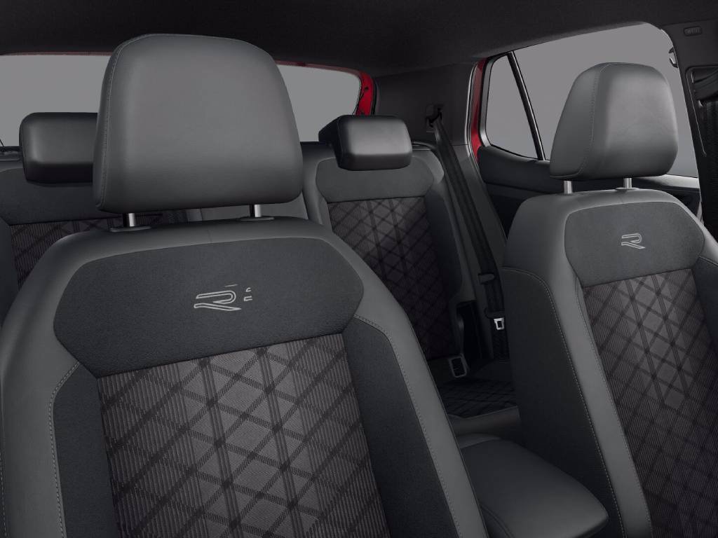 VOLKSWAGEN Nuova T-Cross R-Line Plus 1.0 TSI 85 kW (115 CV) DSG