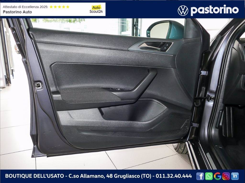 VOLKSWAGEN TAIGO 1.0  R-LINE TSI 110CV