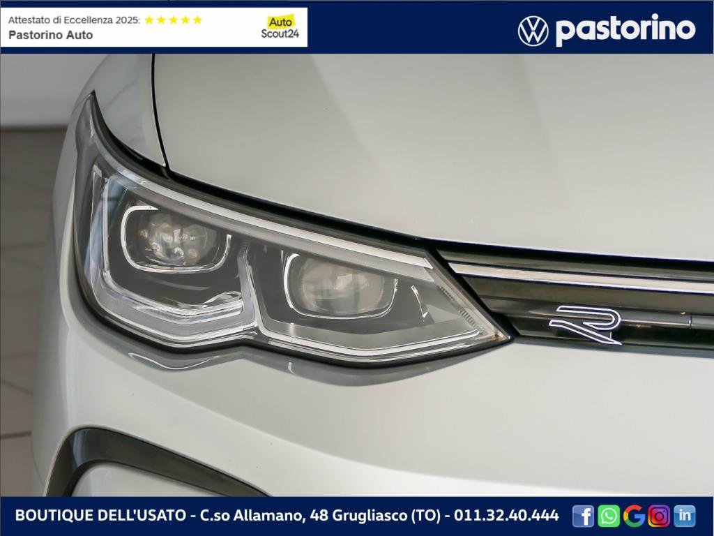 VOLKSWAGEN GOLF 8 1.5 R-LINE TSI EVO ACT 150CV