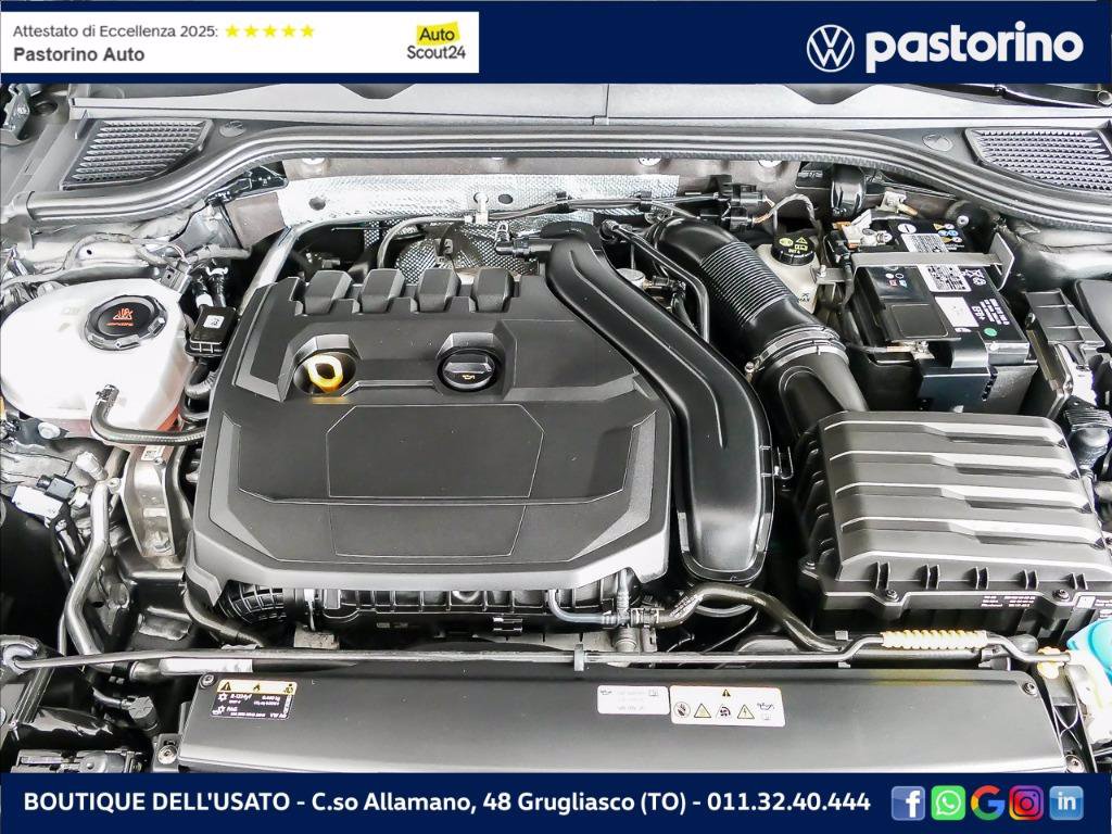 VOLKSWAGEN GOLF 8 1.5 R-LINE TSI EVO ACT 150CV