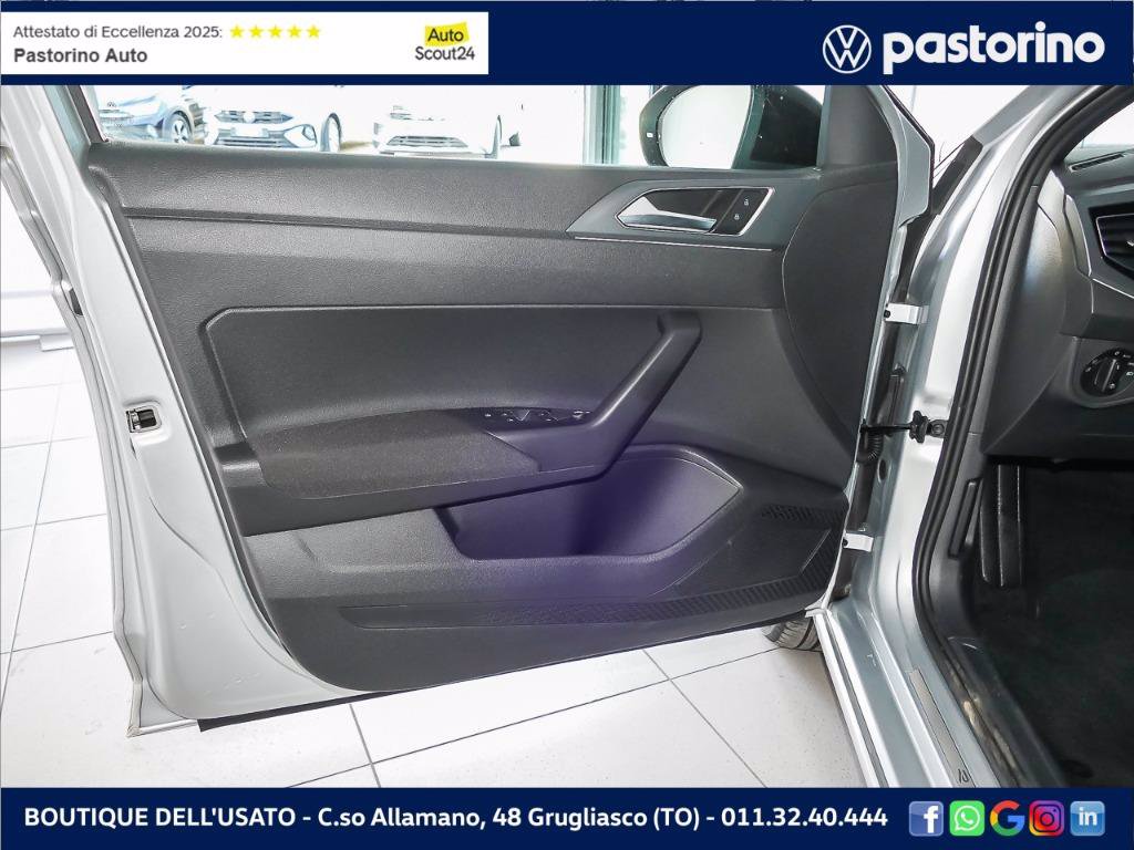 VOLKSWAGEN TAIGO 1.0  R-LINE TSI DSG 110CV