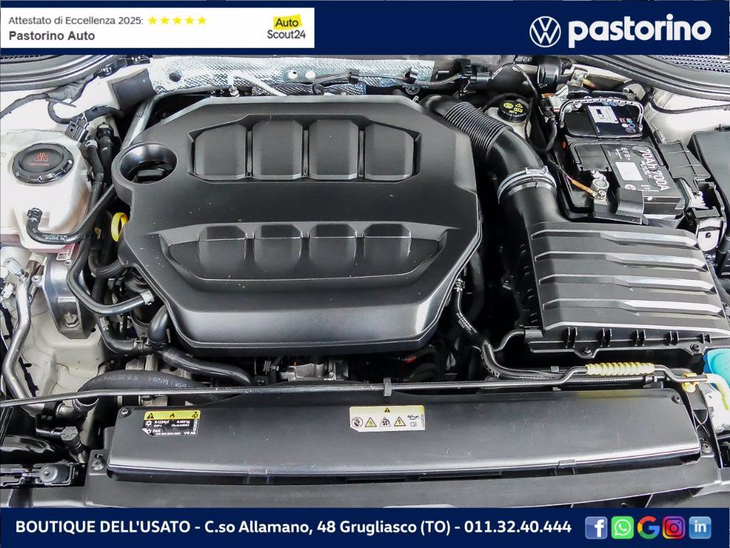 VOLKSWAGEN GOLF 8 2.0 TSI GTI DSG 245CV