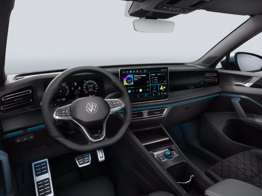 VOLKSWAGEN Nuova Tiguan R-Line Plus 1.5 TSI eHybrid 150 kW (204 CV) DSG