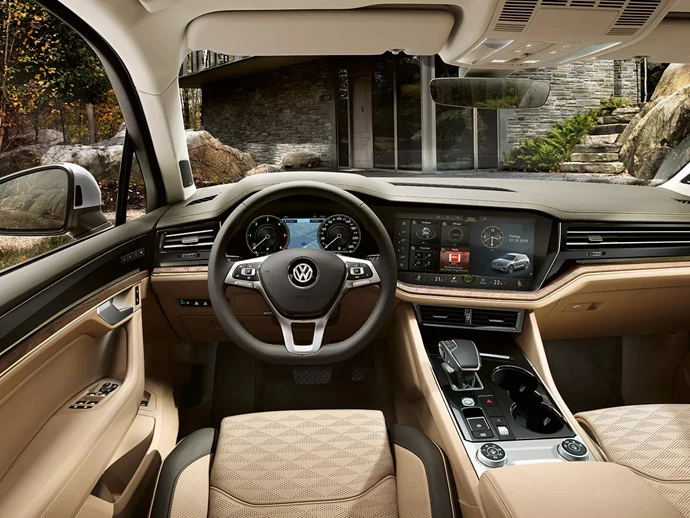 Volkswagen Nuova Touareg 7