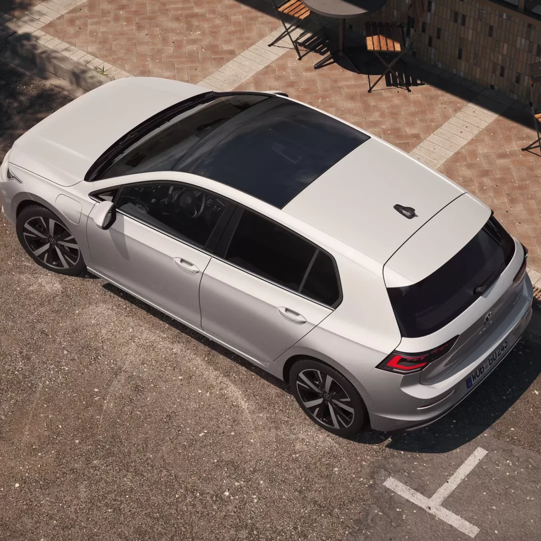 GL6295 Golf Exterieur Panomaric Roof 16 9